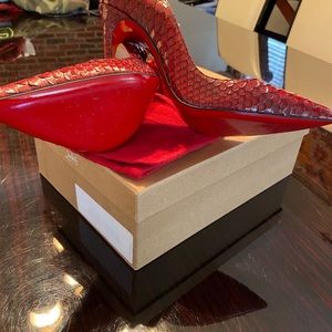 Christian Louboutin So Kate 120 SOLD!!!